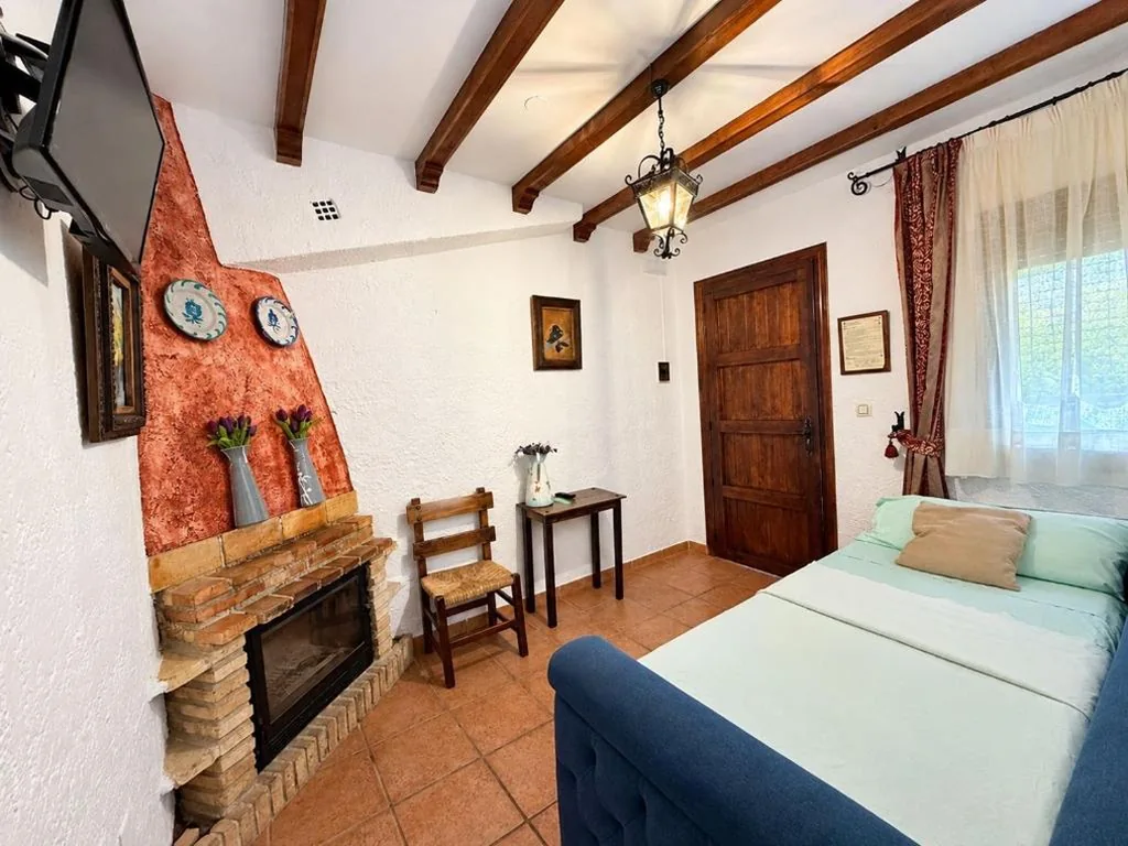 Double Room with Extra Bed (2 Adults + 1 Child) — Hotel Rural Convento Santa Maria de la Sierra