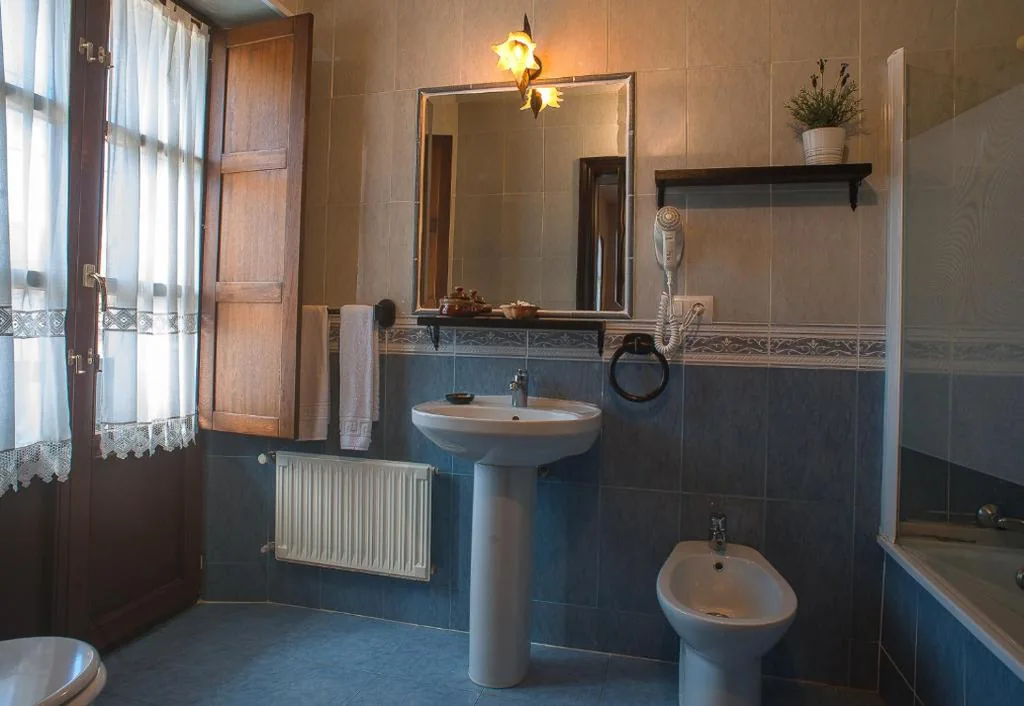 ツインルーム — Hotel Rural "Corru San Pumés"