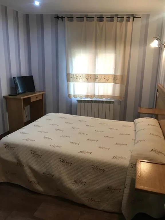 Geräumiges Einzelzimmer — Hotel Rural El Alberche
