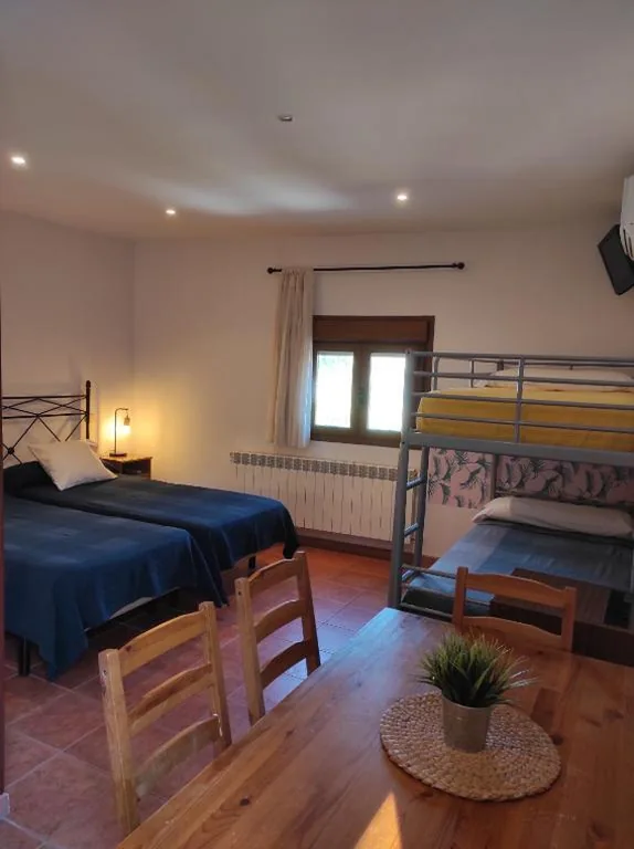 Quarto quádruplo — Hotel Rural El Arca de Noé