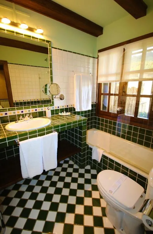 Superior Doppelzimmer mit 2 Einzelbetten — Hotel Rural El Mirador de los Pirineos