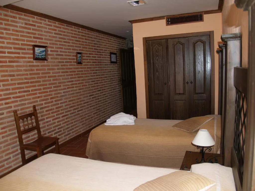 Habitación Doble - 2 camas — Hotel Rural El Rocal