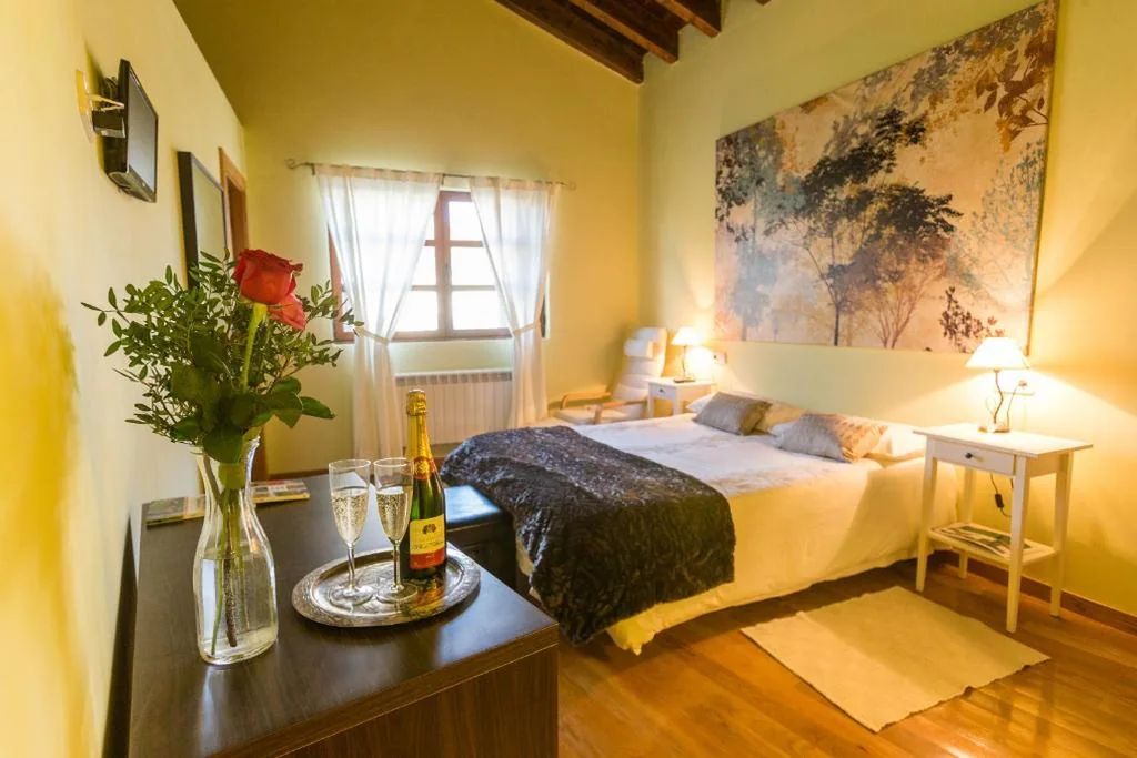 Habitación Doble Superior — Hotel Rural El Tejar de Miro