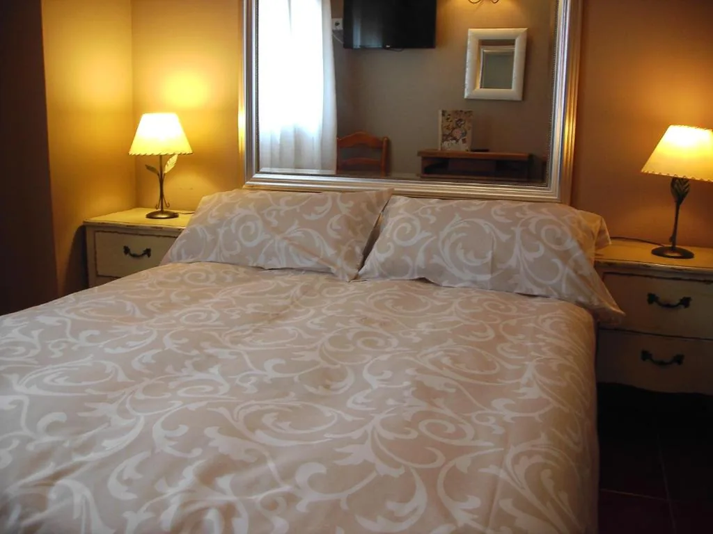 Habitación Doble — Hotel Rural El Yantar de Gredos
