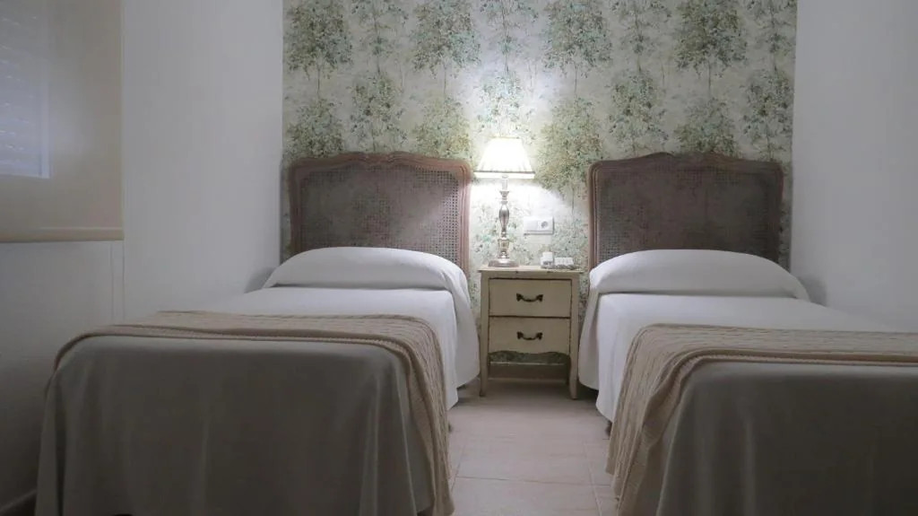 Doppelzimmer – 1 oder 2 Betten — Hotel Rural Eloy