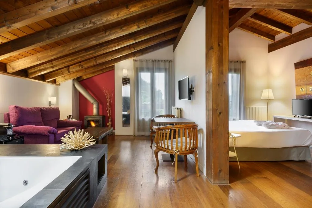 Suite — Hotel Rural Iribarnia