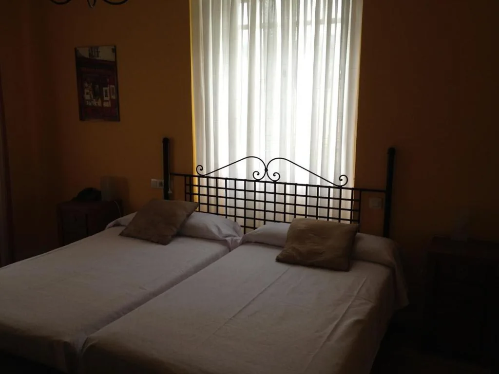 Habitación Doble - 1 o 2 camas — Hotel Rural Isasi