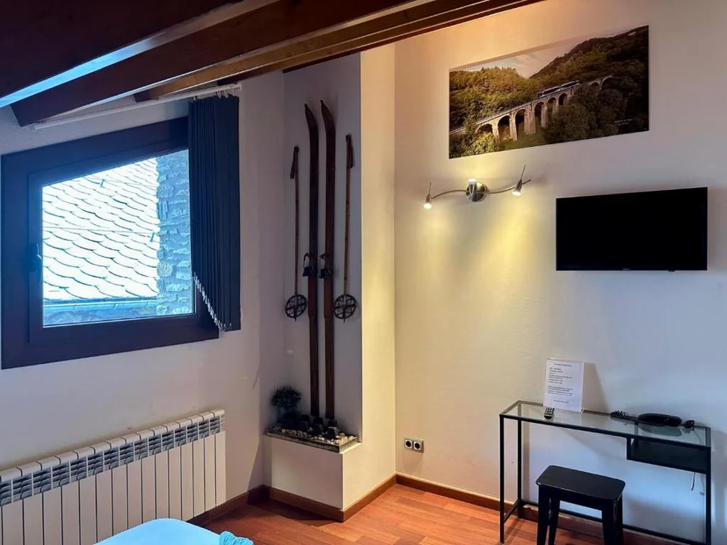 Camera tripla — Hotel Rural L'Ortiga Blanca