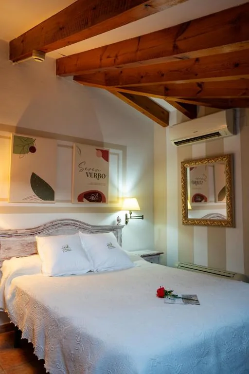 Tweepersoonskamer - Zolder — Hotel Rural La Casa De Pasarón