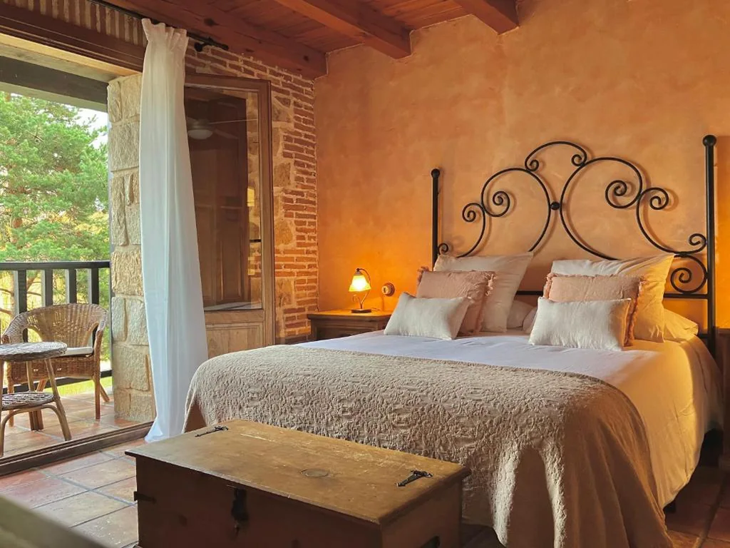 Chambre Double avec balcon — Hotel Rural La Casona de la Dehesa