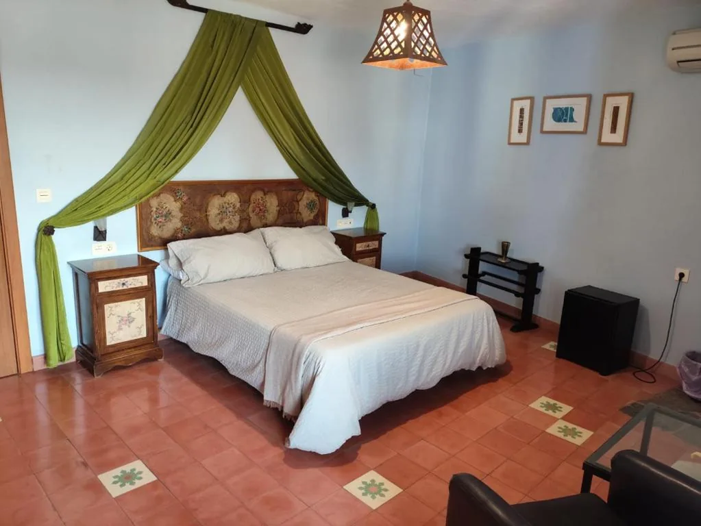 Quarto Duplo Deluxe - 2 camas — Hotel Rural La Posada de las Cigüeñas