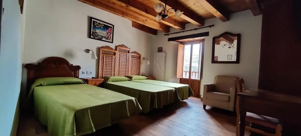 Habitación Triple — Hotel Rural La Puebla