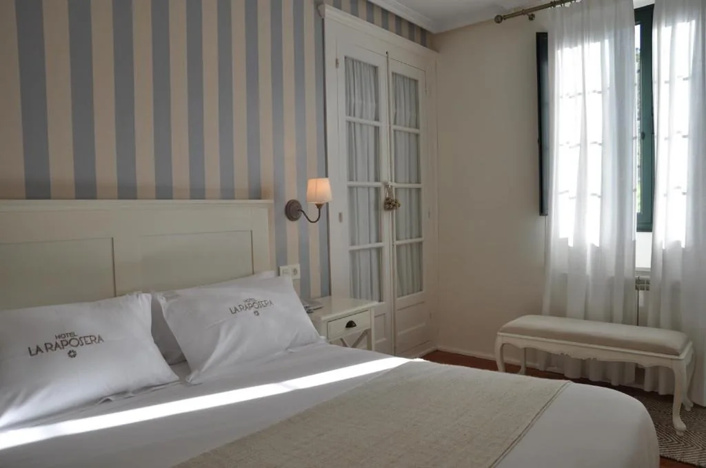 Camera Matrimoniale Standard — Hotel Rural La Raposera