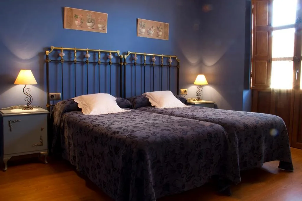 Quarto Duplo com varanda - 2 camas — Hotel Rural La Veleta