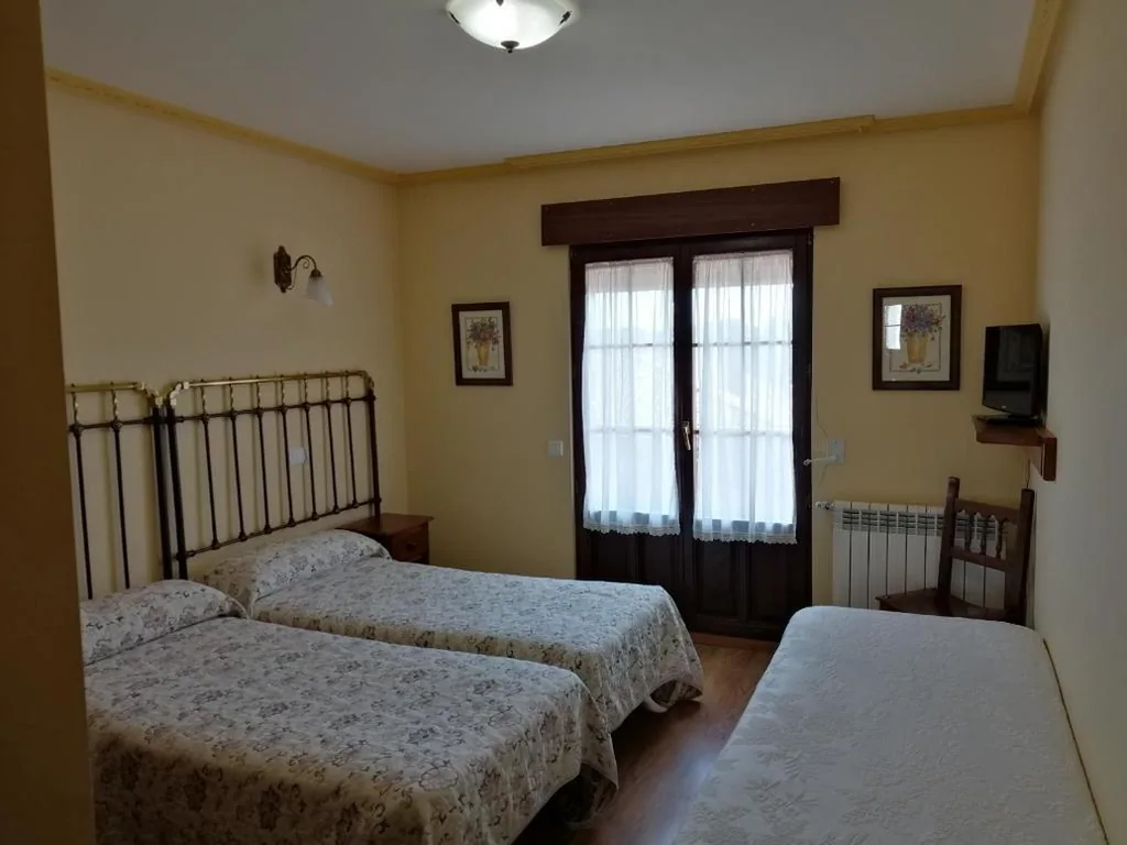 Quarto Triplo — Hotel Rural LAJAFRIZ