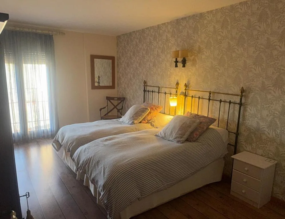 Standard-Familienzimmer — Hotel Rural Los Abriles
