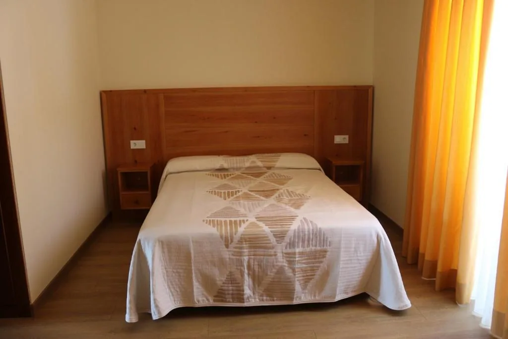 ファミリールーム — Hotel Rural Madre Agricultura