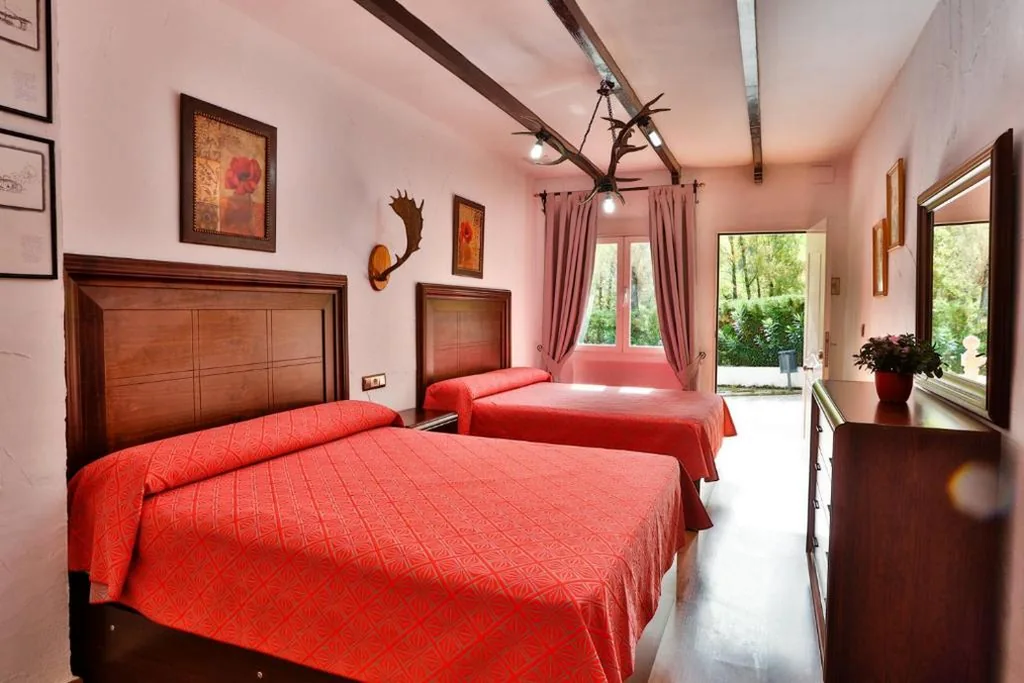 Twin Room — Hotel Rural Noguera de la Sierpe