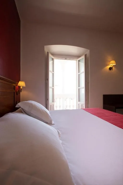 Chambre supérieure - 1 grand lit — Hotel Rural OLIVENZA PALACIO