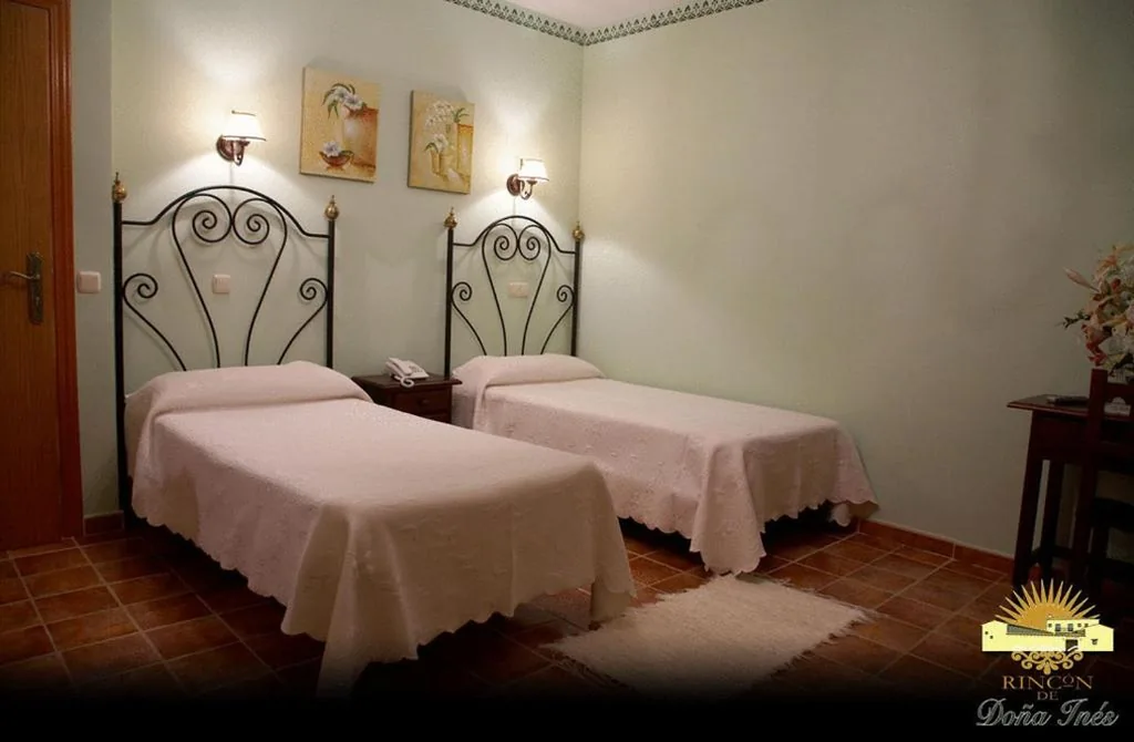 Habitación Individual — Hotel Rural Rincón de Doña Inés