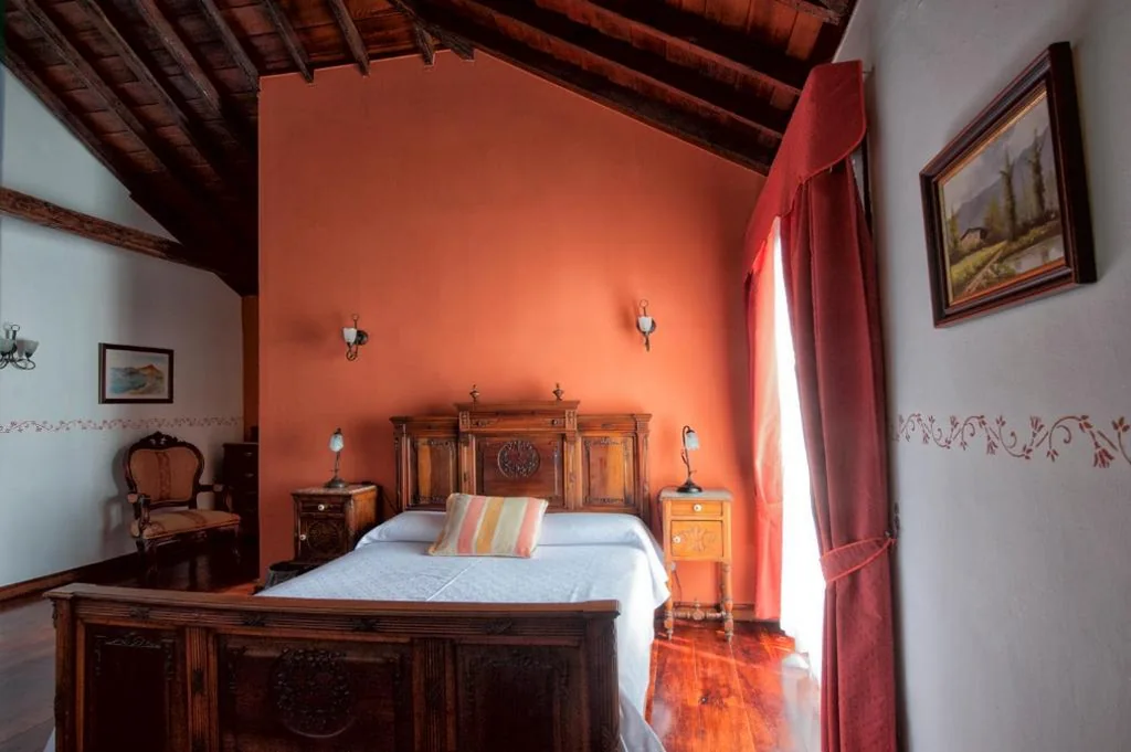 Habitación Doble (1 adulto) — Hotel Rural Senderos de Abona