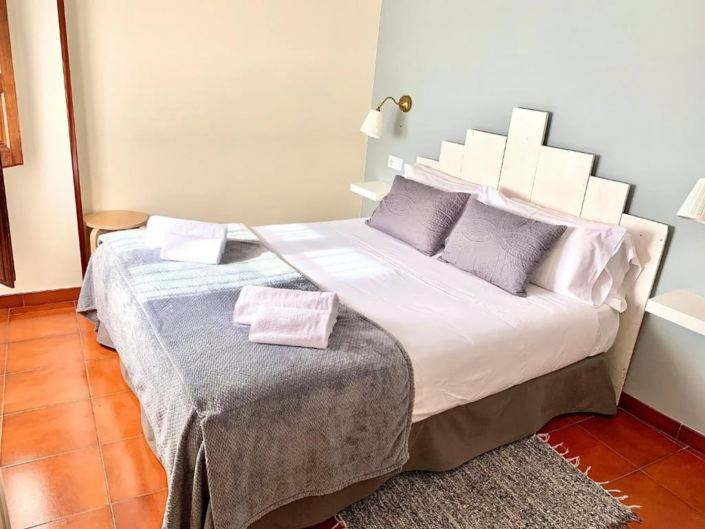 Deluxe-Zimmer mit 1 großem Doppelbett — Hotel Rural Tia Margot