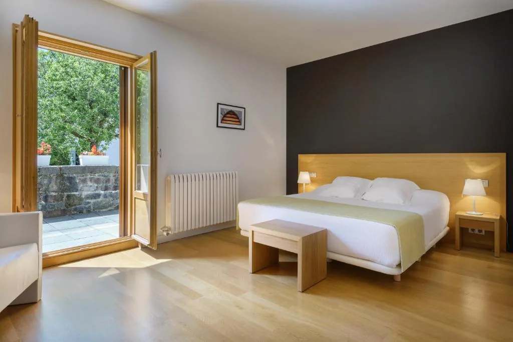 テラス付きダブルルーム — Hotel Rural Torre de Úriz