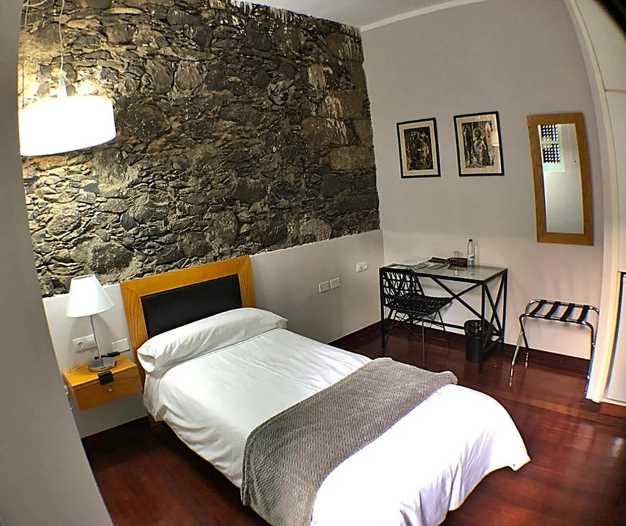 Habitación Individual — Hotel Rural Triana