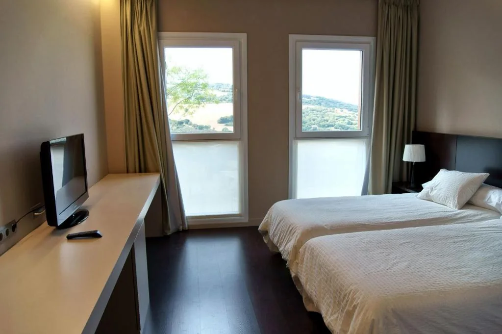 Camera doppia con 2 letti singoli — Hotel Rural Valdorba