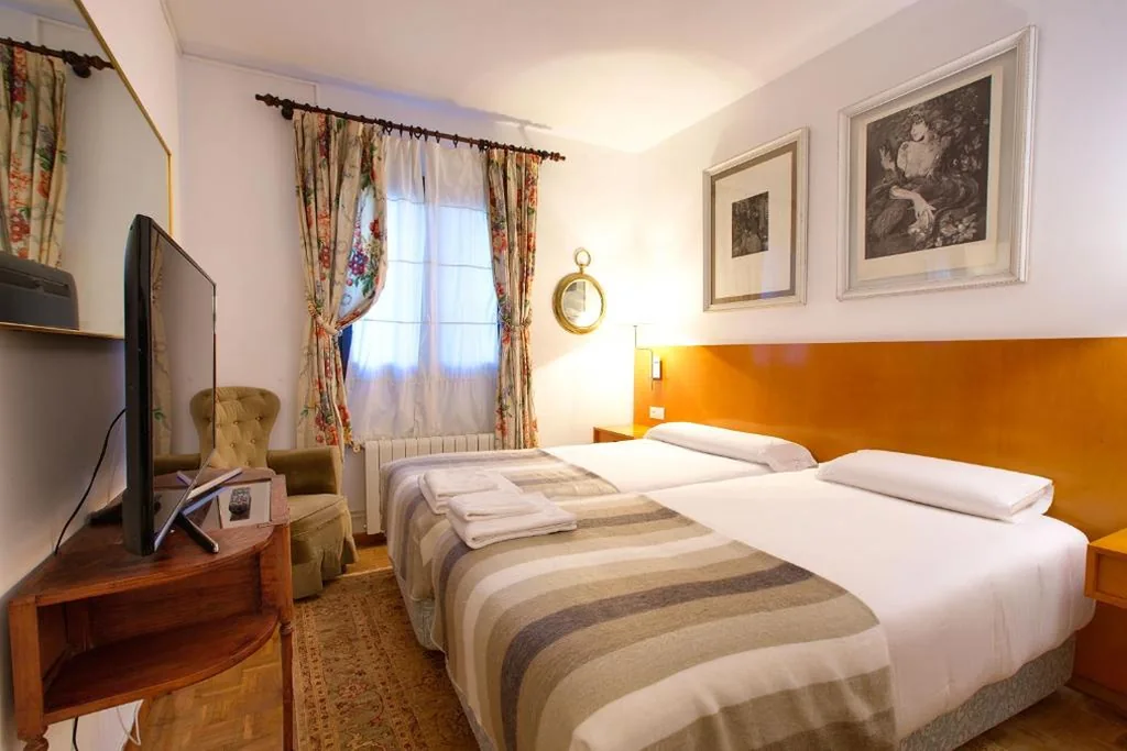 Habitación Cuádruple Estándar — Hotel Rural Victoria by Bossh! Hotels