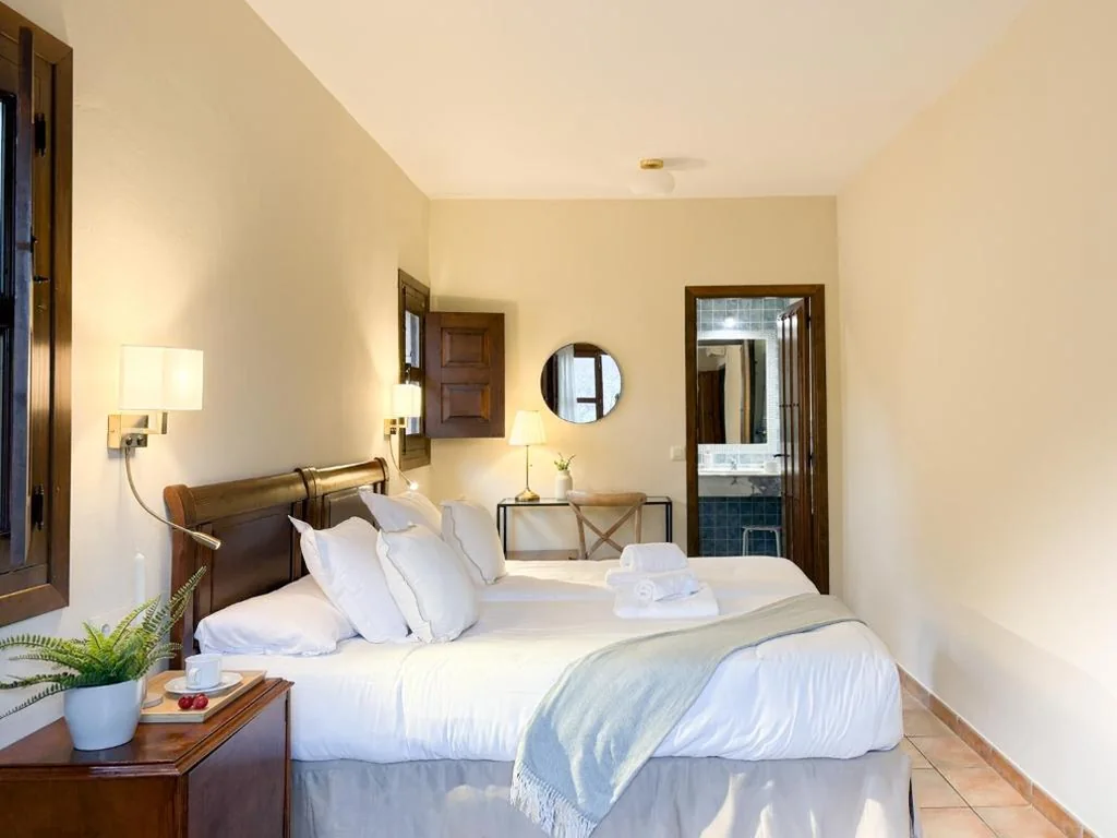 Standaard tweepersoonskamer - 2 bedden — Hotel Rural Xerete