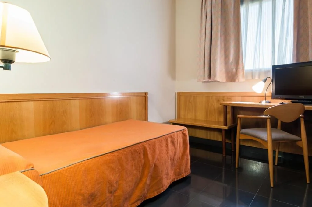 单人间 — Hotel Ruta de Europa