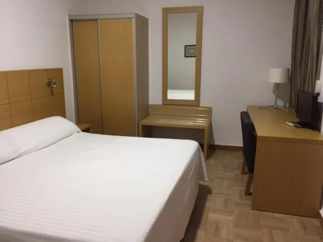 双人间－1张或2张床 — Hotel Sacratif
