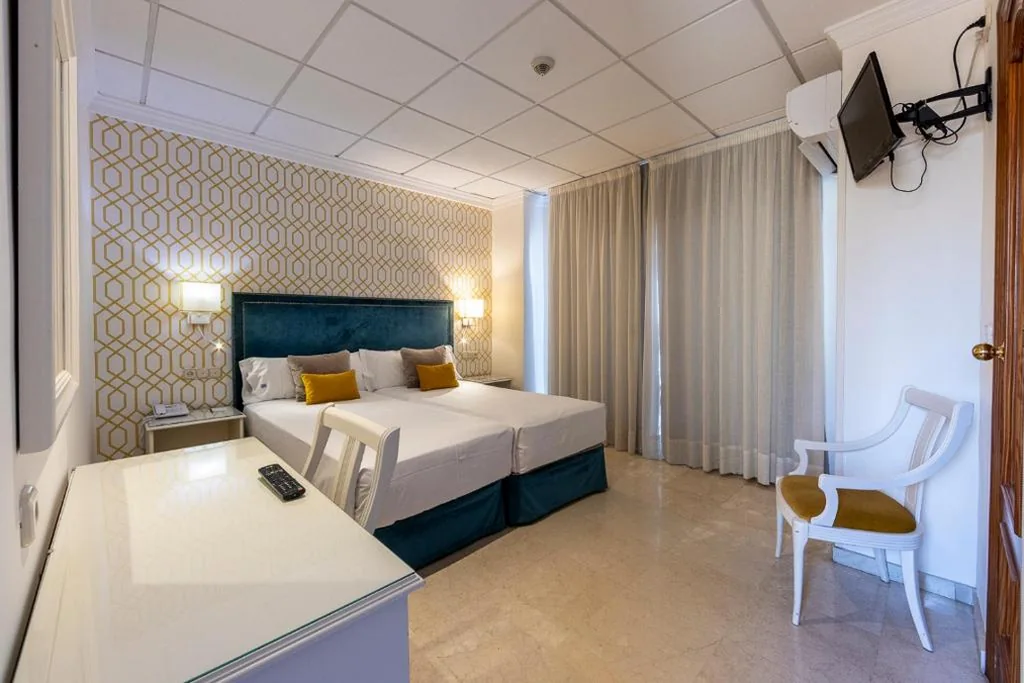 Hotel Sacromonte