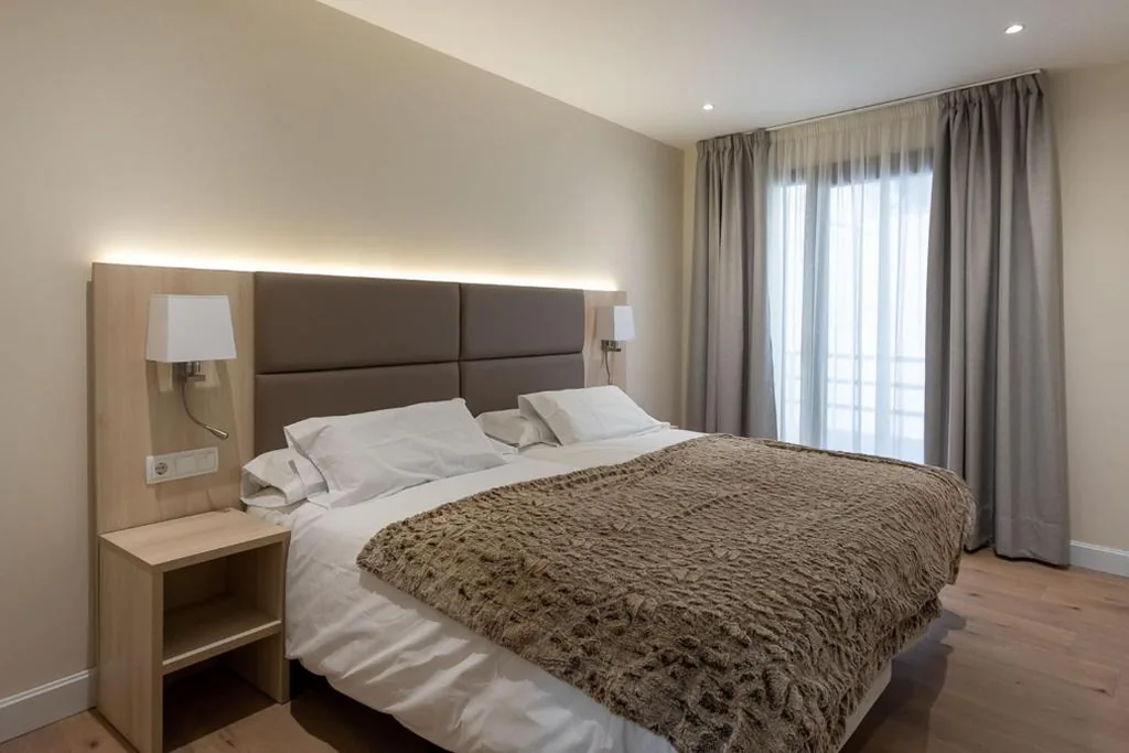 Camera doppia con balcone — Hotel SAIOLA