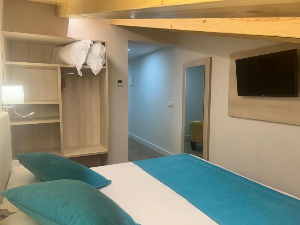 Camera doppia economica - 1 o 2 letti — Hotel SAIOLA