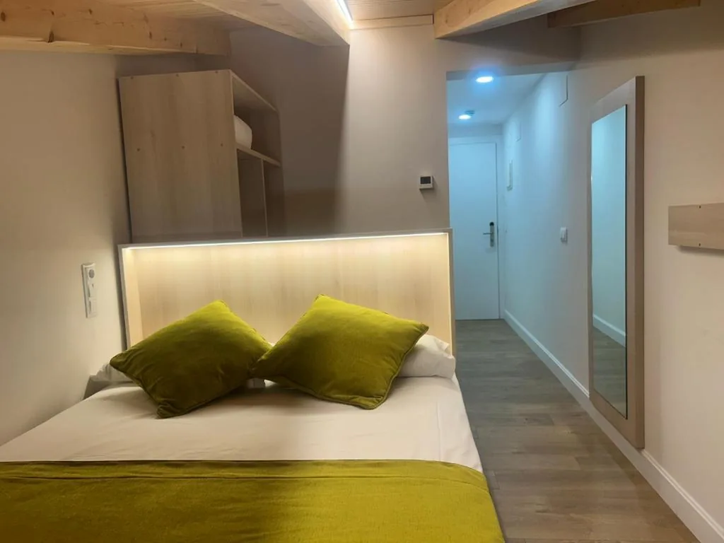 Camera singola piccola — Hotel SAIOLA