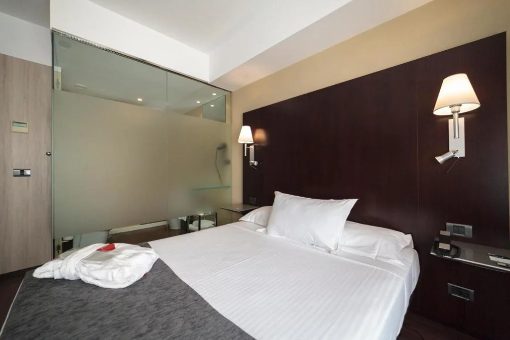 Camera doppia - 1 o 2 letti — Hotel Salymar