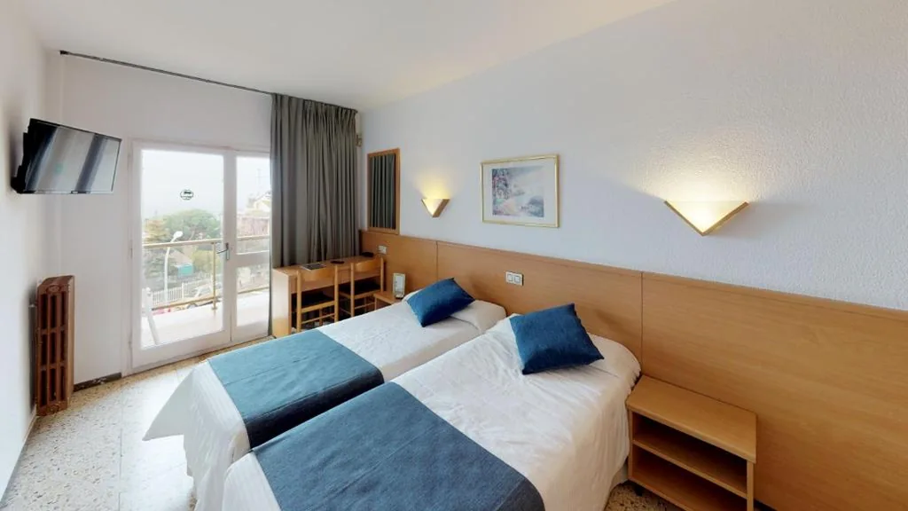 Habitación Doble Económica - 2 camas — Hotel Samba