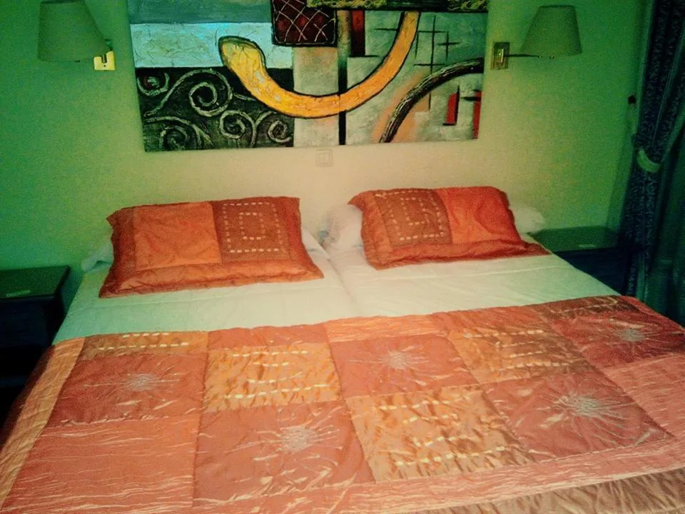 Doppelzimmer – 1 oder 2 Betten — Hotel San Antonio