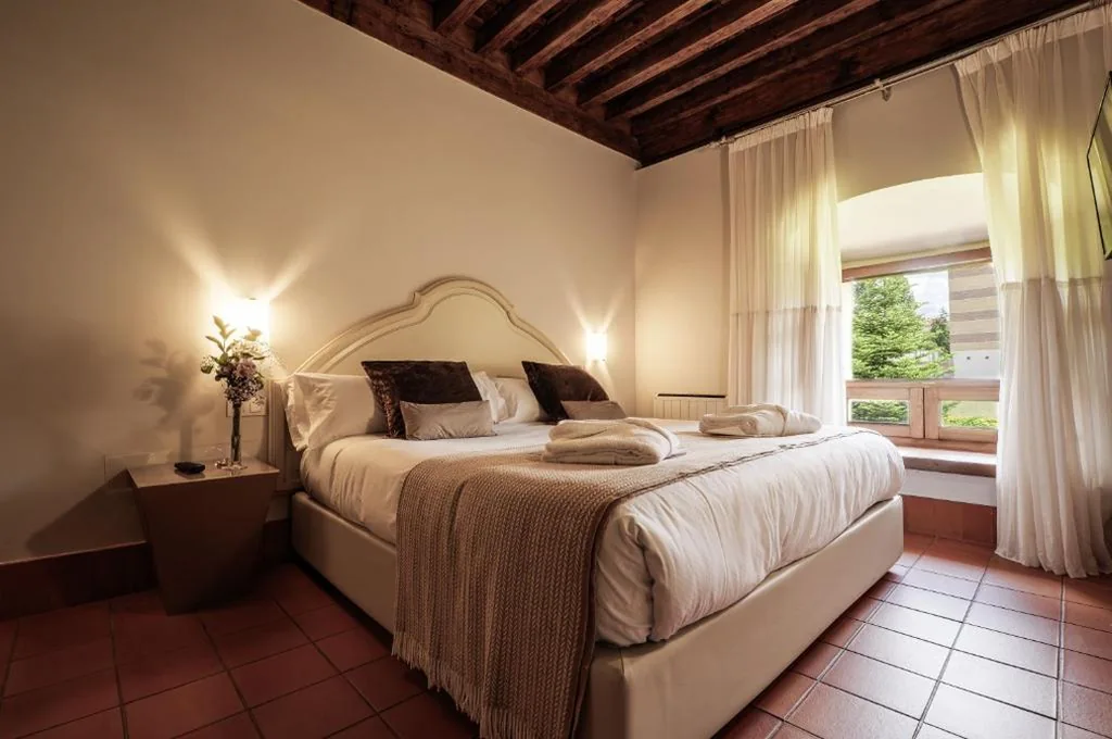 Cloister Room — Hotel San Antonio el Real