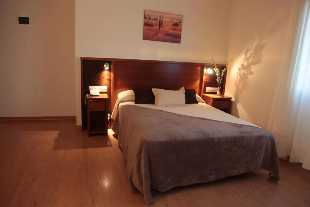Habitación Individual — Hotel San Cibrao