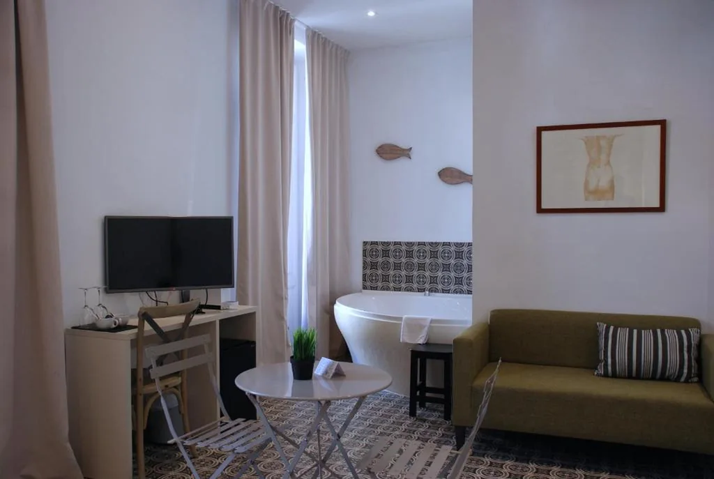 Doppelzimmer mit Whirlpool — Hotel San Lorenzo Boutique Plaza