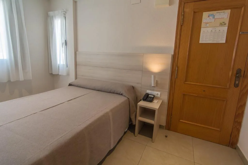 Innen-Doppelzimmer ohne Terrasse — Hotel San Luis