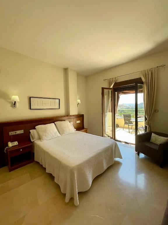 Chambre Double - Combles — Hotel San Sebastián Hospedería