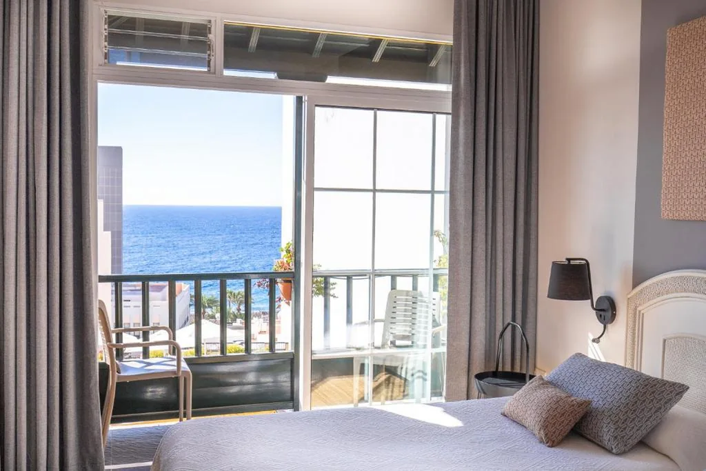Chambre lits jumeaux avec vue sur la mer — Hotel San Telmo