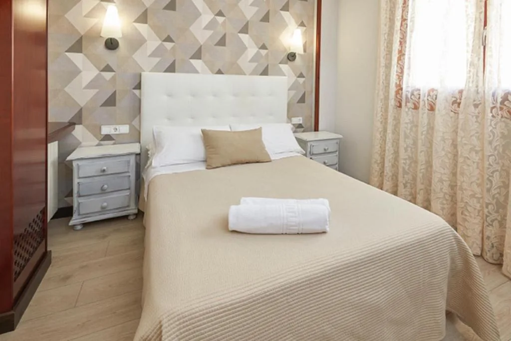 Standard-Einzelzimmer — Hotel Sanchez