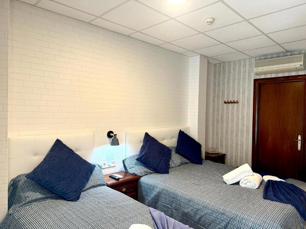Habitación Triple — Hotel Sancho