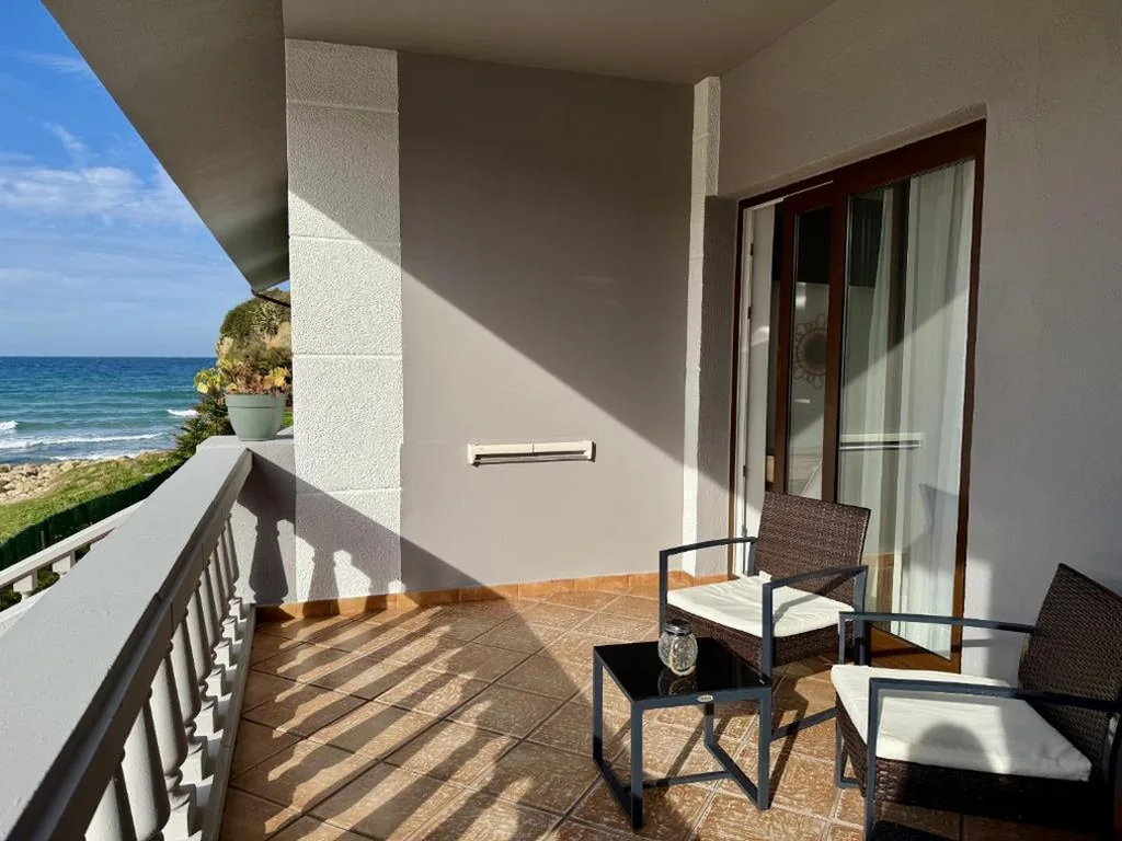 Camera doppia con terrazza e vista mare — Hotel SanMar