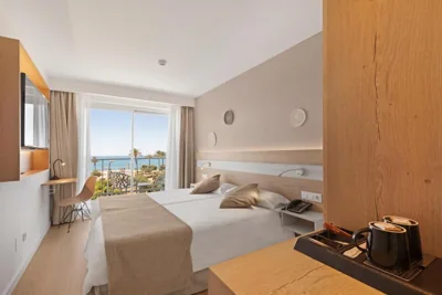 Hotel Sant Jordi — foto 2